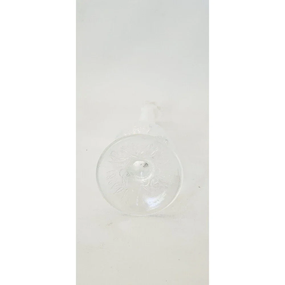 Fenton Vintage  White Opalescent  Lily Of The Valley Swung Vase 10